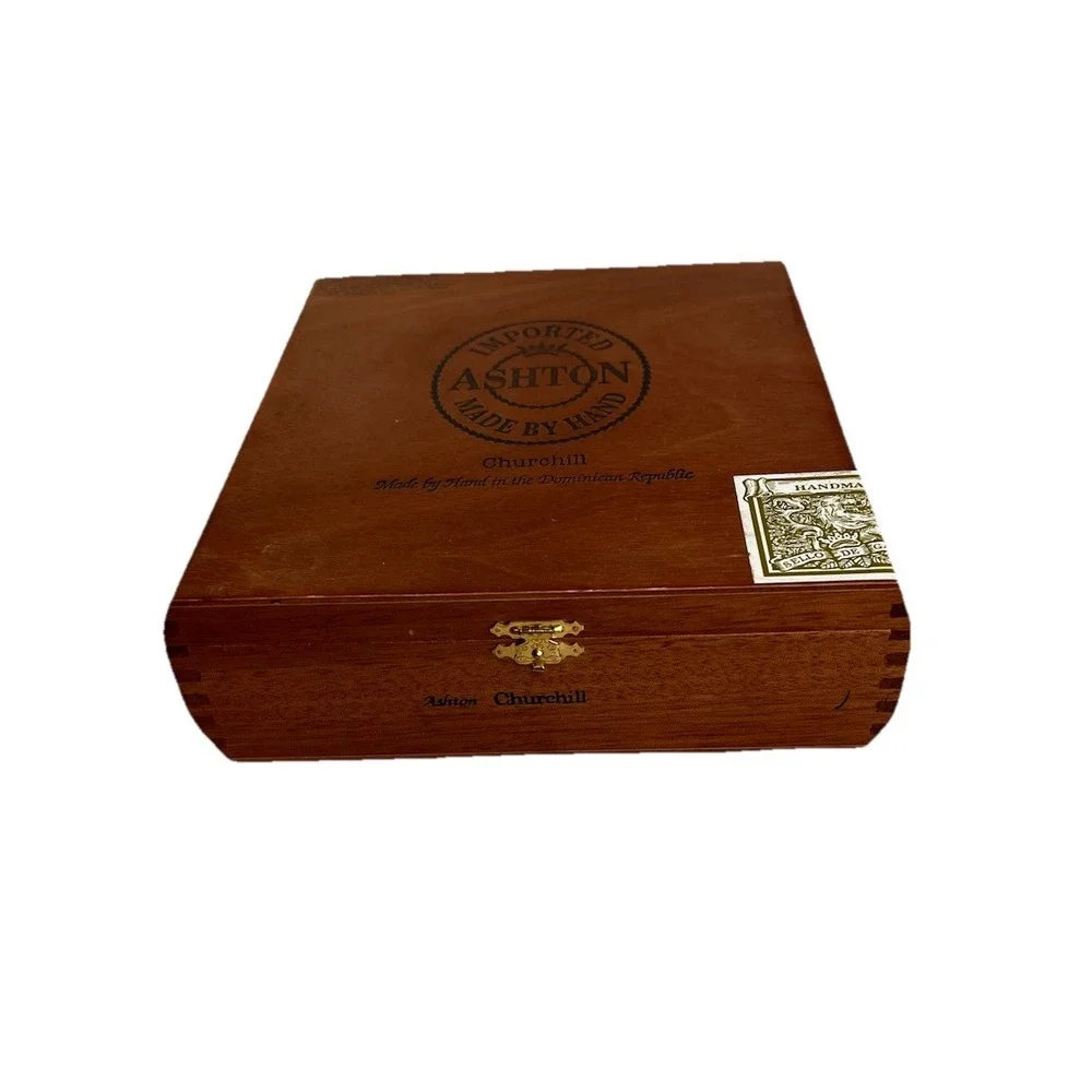 Ashton Churchill Emboss Wooden Cigar Box‎ Hand Made Dove Tail Dominican Republic